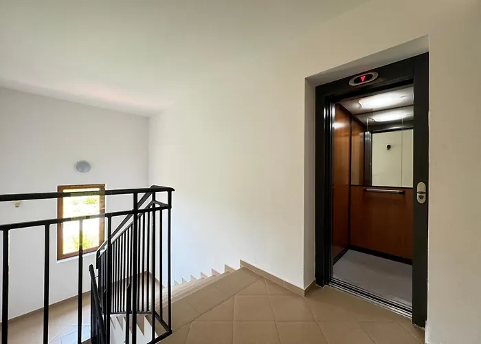 арките комплекс 2* Слънчев бряг