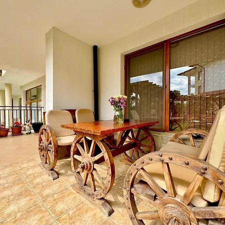 Lejlighedshotel Arkite Complex 2*