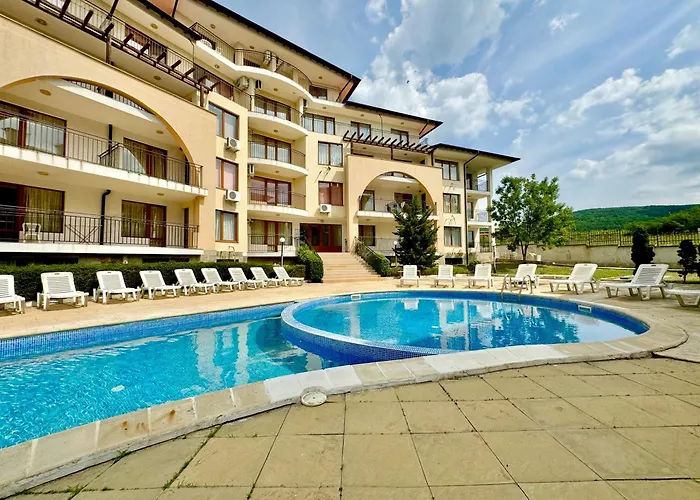 Arkite Complex Aparthotel