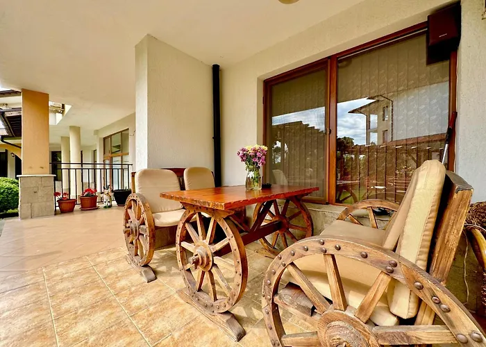 Aparthotel Arkite Complex 2*